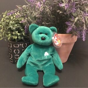 Ty Beanie Babies 1997 Erin The Bear MWMTs P.E.Pellets Tag Errors Retired Rare